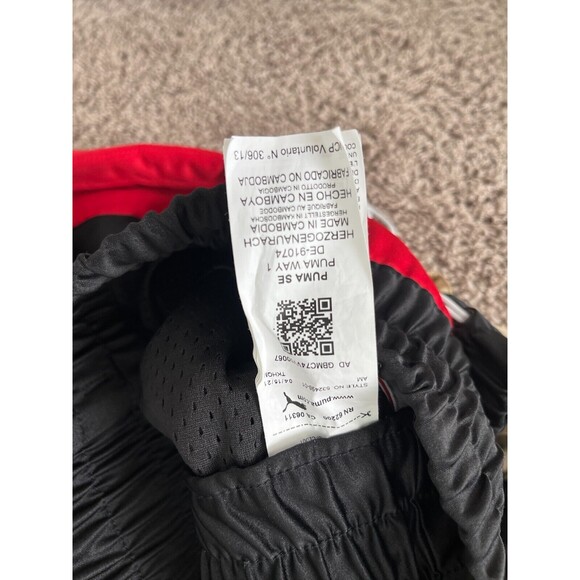 Puma Red Sweatpants with Sporty Jogger Style - Picture 8 of 8